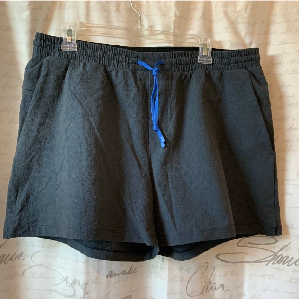 Lululemon License To Train Linerless Shorts XL Gray Blue Athletic Gym Workout
